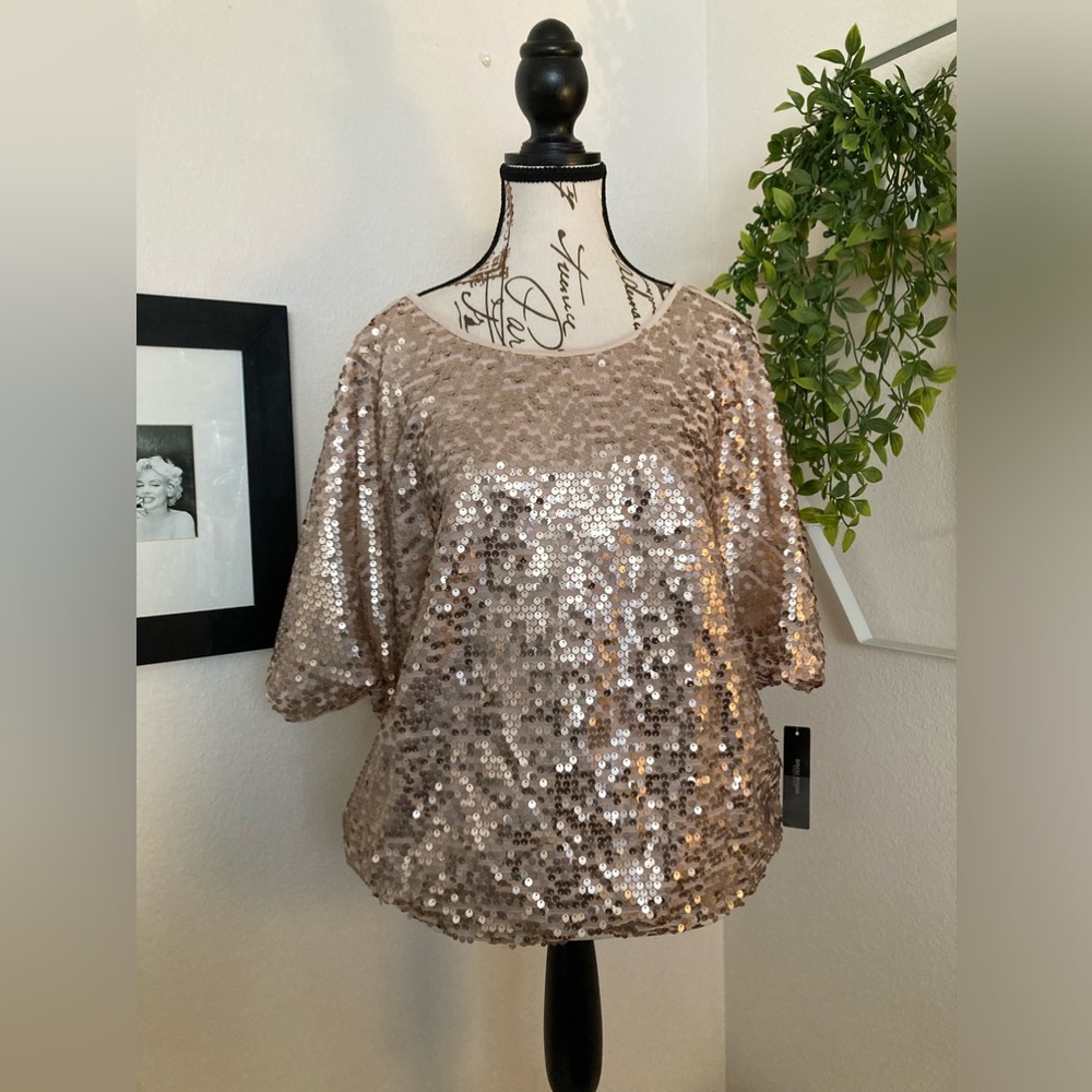 Michelle Bohbot Champagne Pika-boo Shoulder Short Sleep Top Sz: X-Lrg